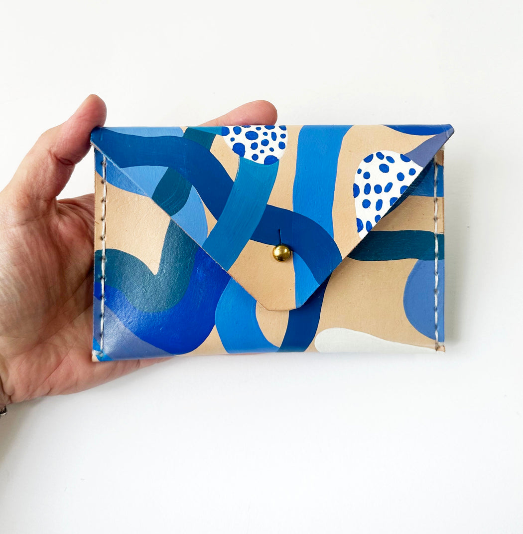 LITTLE SISTER WALLET 04